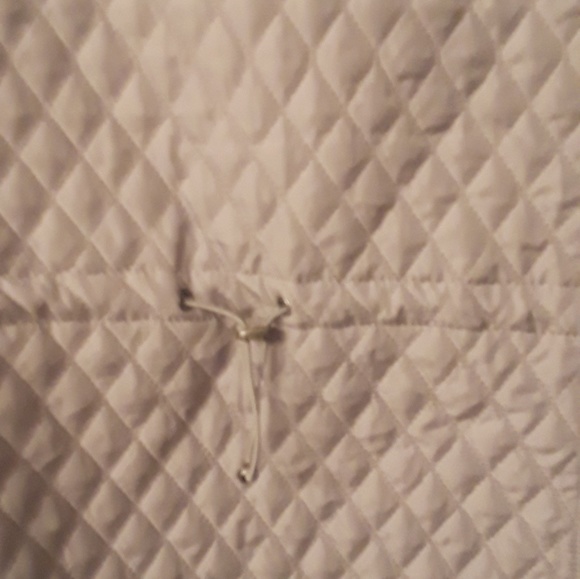 New Lightweight Core Down Vest - Picture 5 of 5